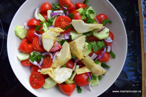 salata de rosii cu anghinare