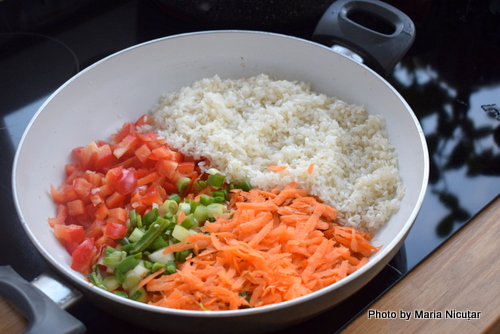 Pilaf sarbesc, orez cu legume. Reteta delicioasa si rapida