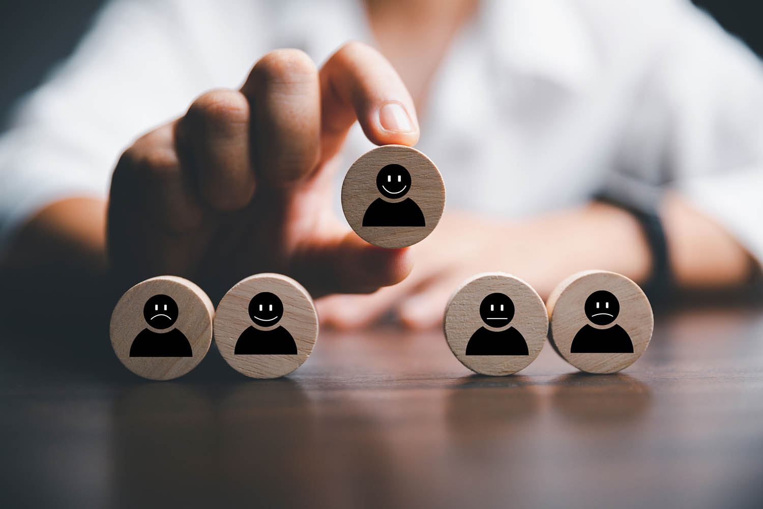 The Factors Contributing to Physicians' Quietness on Avoidable Damage