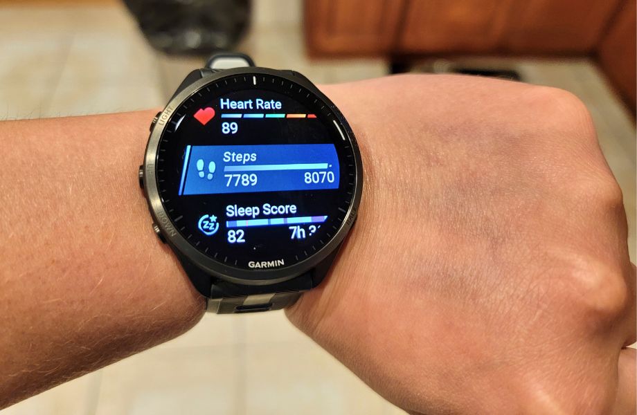 Utilizing Fitness Trackers to Boost Performance and Wellbeing While Maintaining Self-Connection