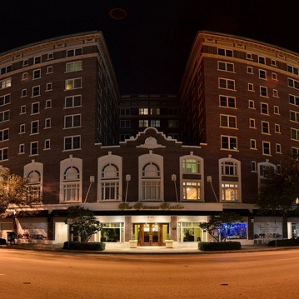 Salterra in Pinellas Park: Elevating the Seasonal Atmosphere